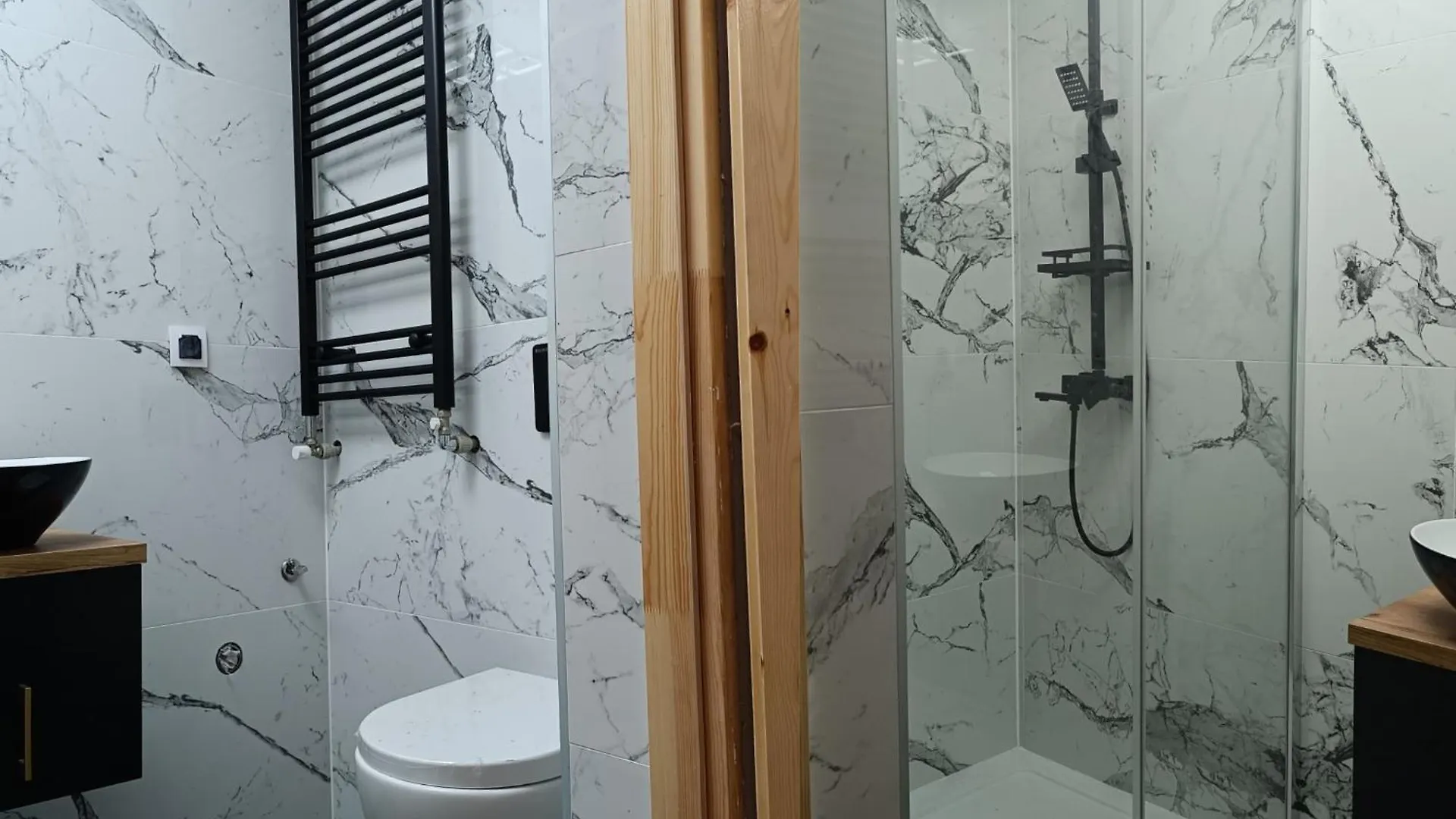 Apartamenty Pod Jesionami U Bartka 자코파네 0*,  폴란드